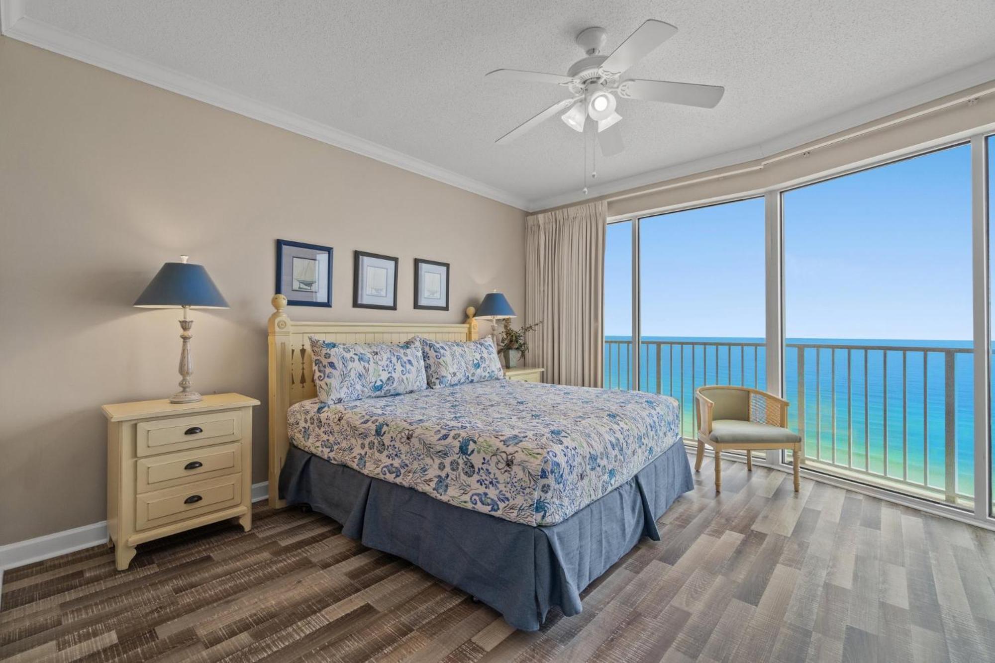 Boardwalk Beach Resort #1703 By Book That Condo Panama Stadt Exterior foto
